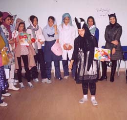هفته ی کتاب و کتابخوانی در مدرسه ی راهنمایی دخترانه ی آزاده اصفهان